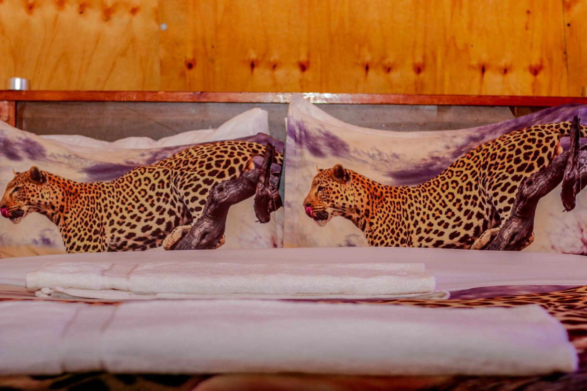 Little Amanya Camp Hotell Amboseli Exteriör bild